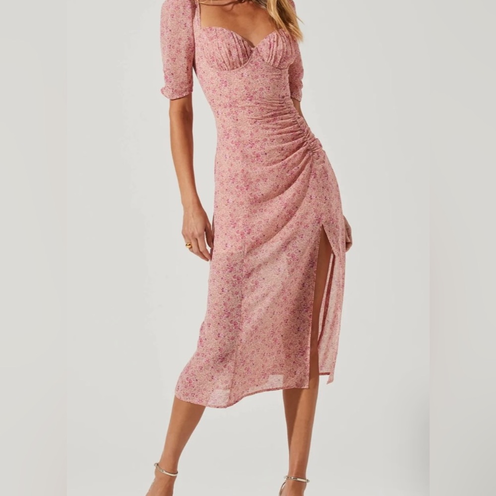 ASTR Pink Midi Floral Dress
